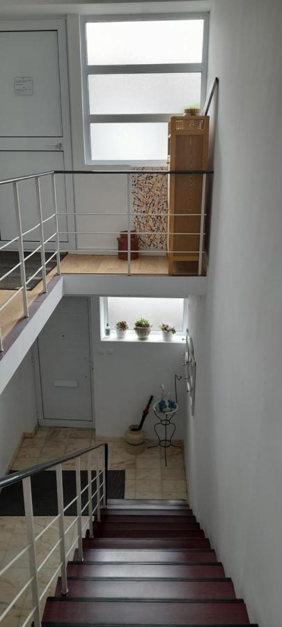 Upstairs Home Понта-Делгада Екстер'єр фото